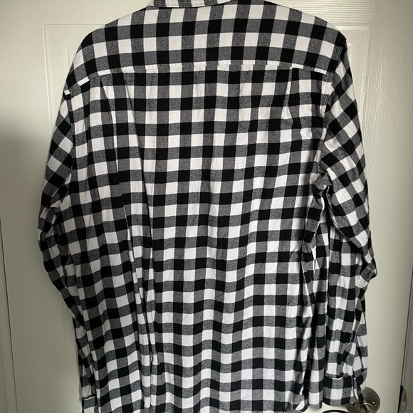 Men’s black and white plaid button down shirt - Picture 3 of 3